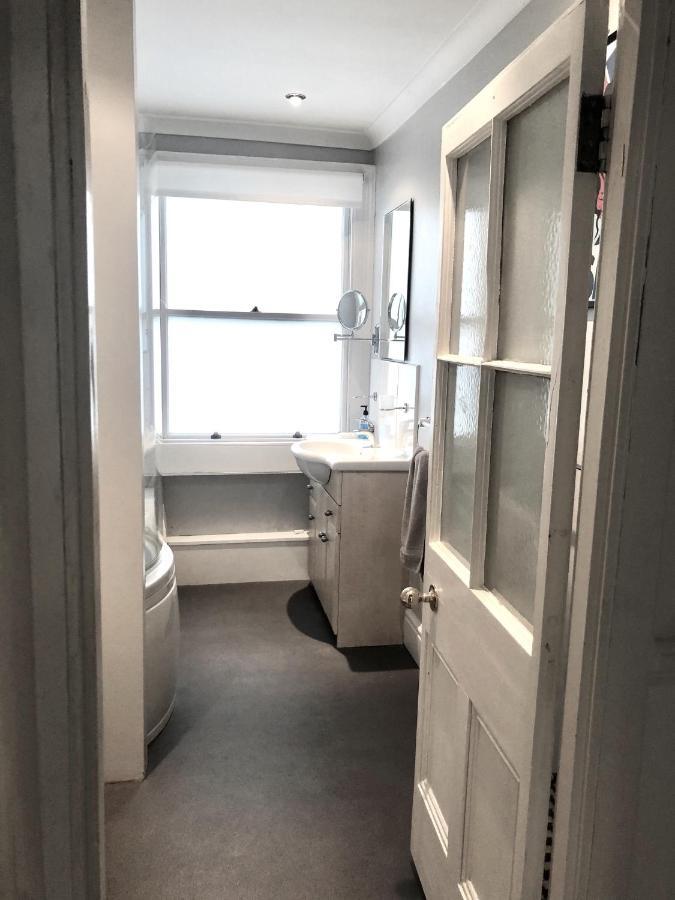 Holiday home Lauras Townhouse Thomas Street Townhouse