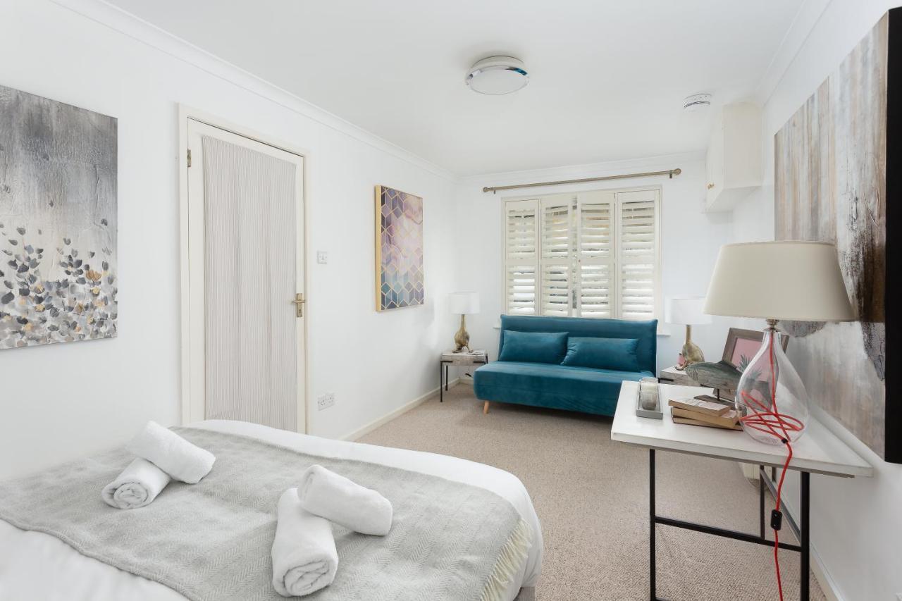 Price & Weeks - Heart Of Holiday home Bath