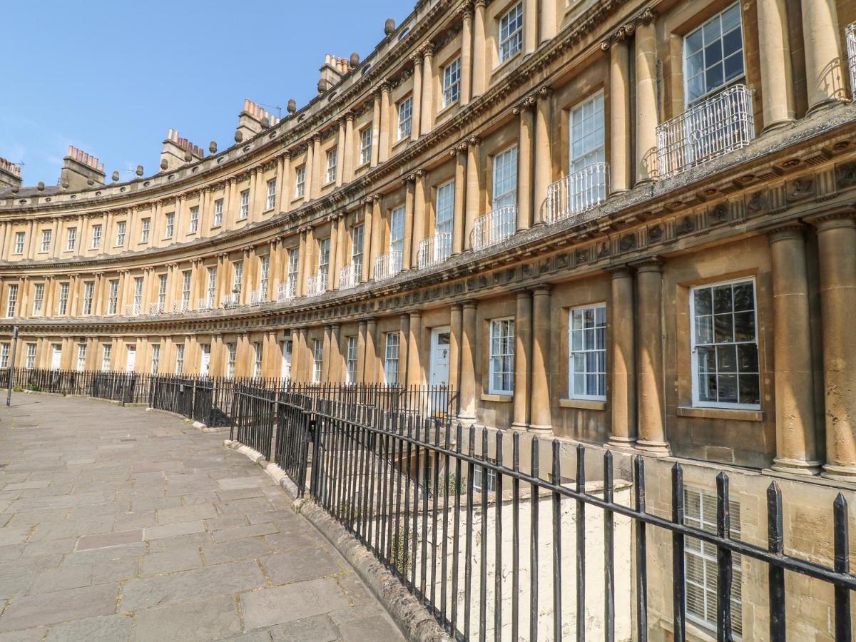 33 Crescent Gardens * Bath