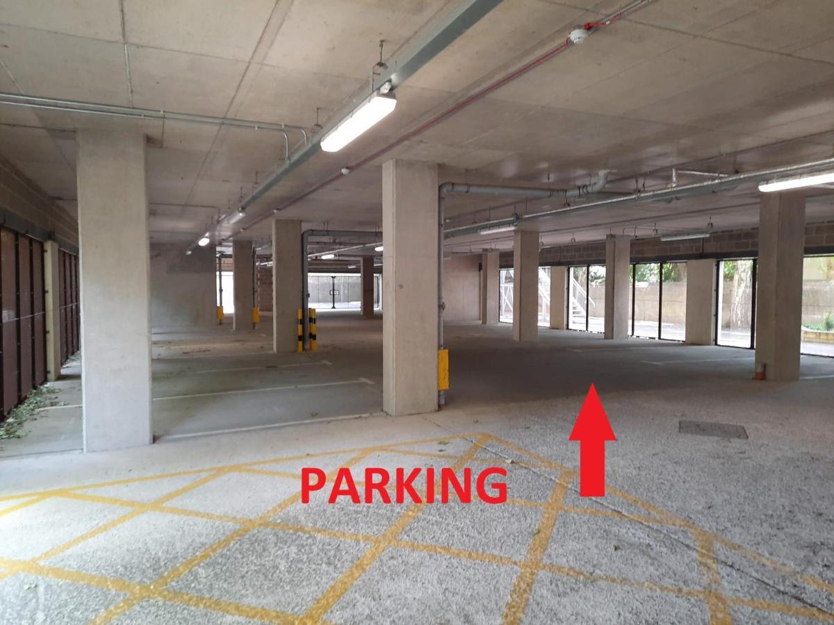 Student Castle Studio - Free Parking *