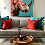 Ideally Located 2 Bedroom Luxury Apartment