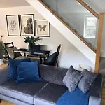 Modern Luxurious House With Parking And Garden