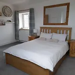 Converted Barn In Bath