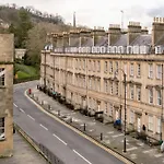 Beautiful Apartment In Bath