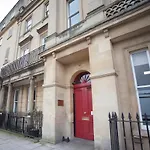 Stylish City Centre Apartment - Bath