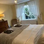 Southcot Place, Apartment With Garden