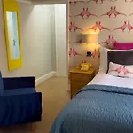 Harington\'S Boutique Hotel