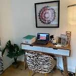 Boutique Bath Apartment With 2 Beautiful Bedrooms