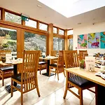 Dorian House Boutique B&B - Free Parking!