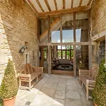 Thistle Barn
