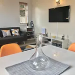 Golf Club House Free Multi Space Parking