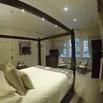 Bath Paradise House