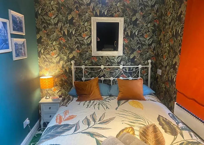 Central City 1 Bed Apartment