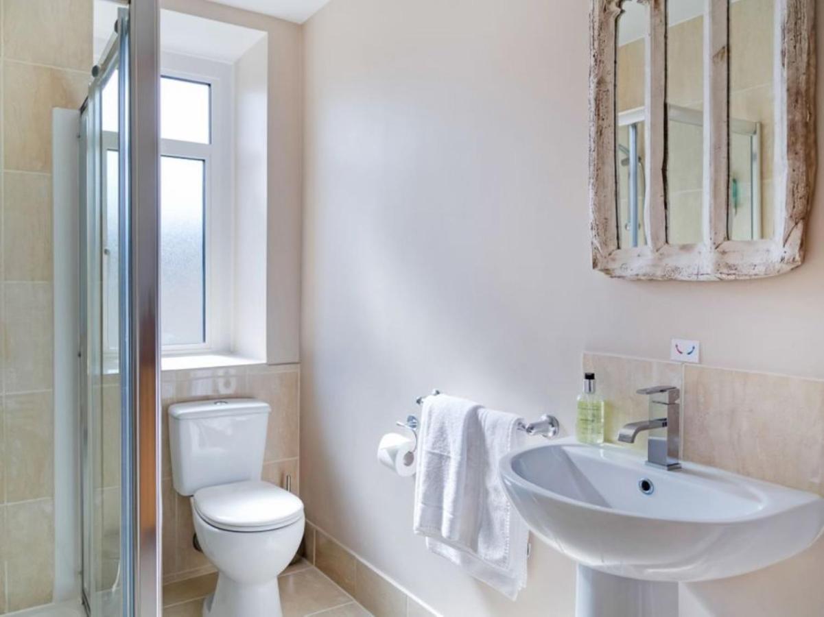 Bay Tree House Bed & Breakfast Bath
