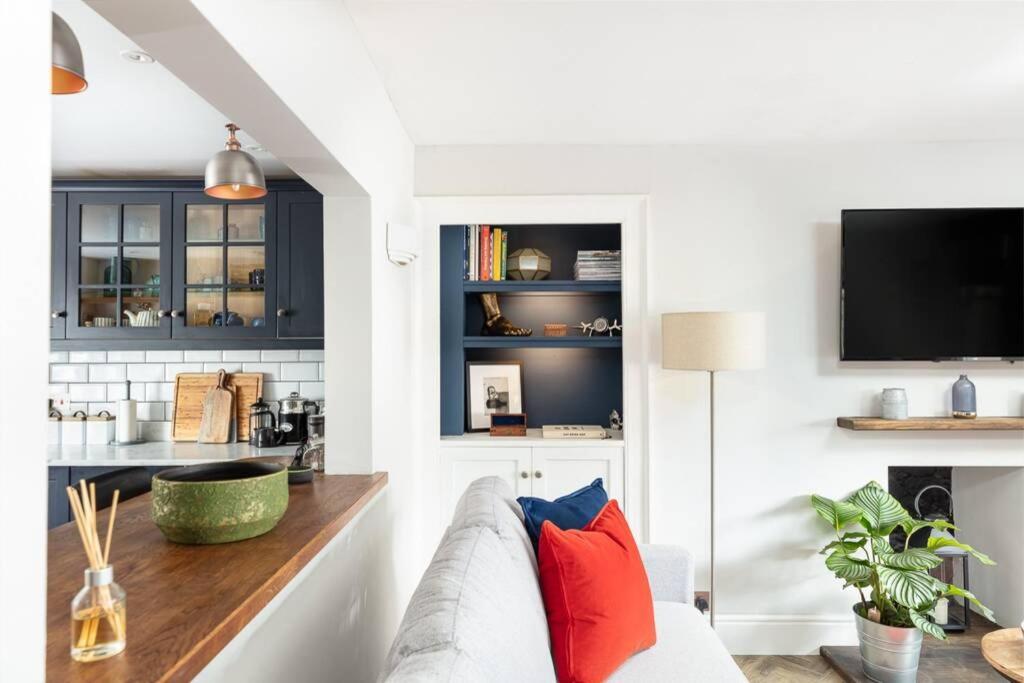 The Loft At 13 Rivers Street Apartment Bath