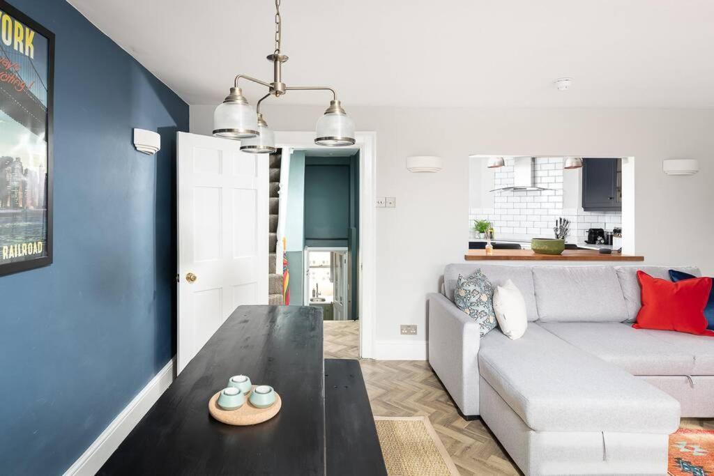 The Loft At 13 Rivers Street Apartment