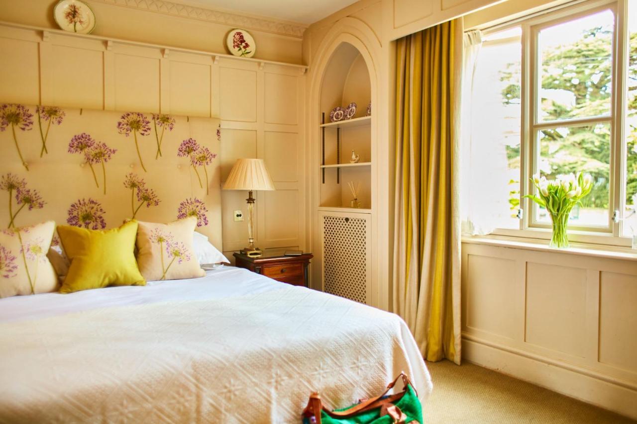 Hotel The Priory - A Relais & Chateaux