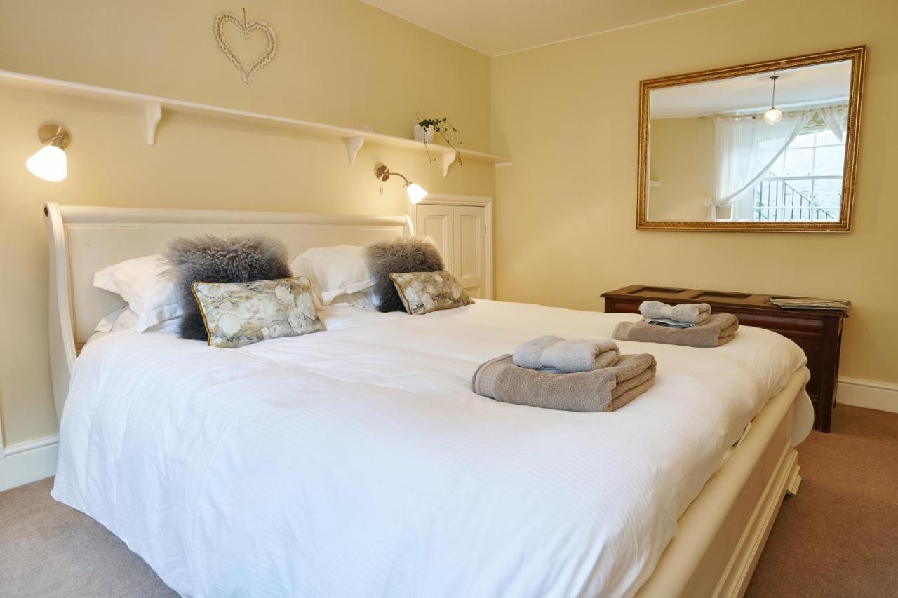 Southcot Place Apartment