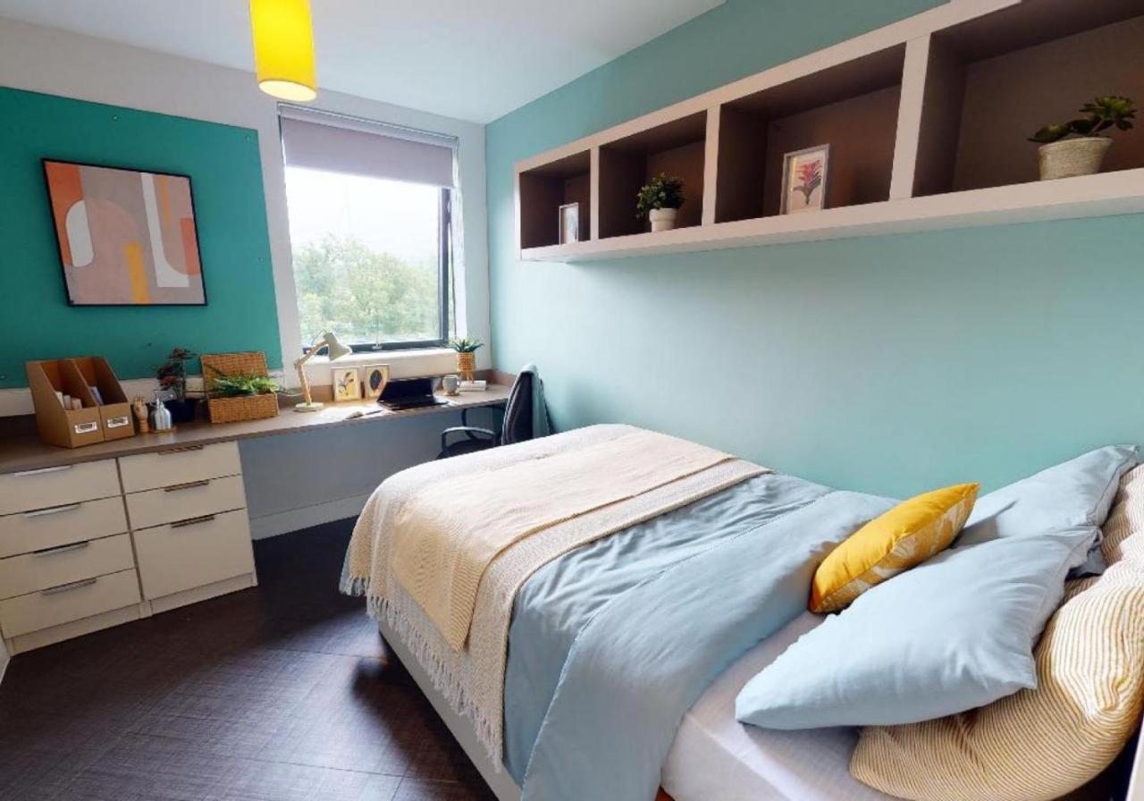 Tranquil Private Bedrooms At Twerton Mill In Apartment