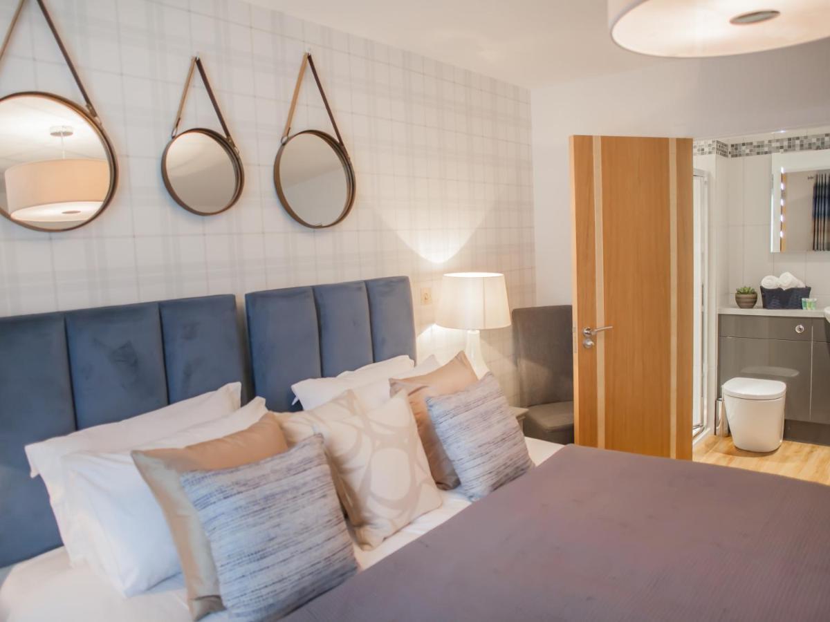 Henge House, Bluestone Bath