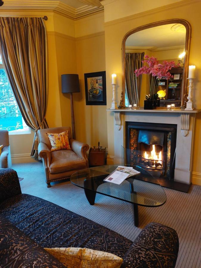Brooks 4* Bath