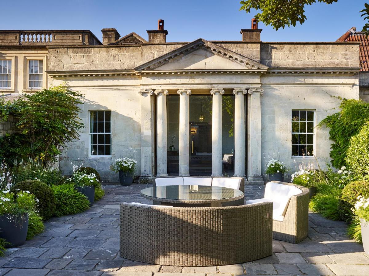 The Royal Crescent & Hotel Bath