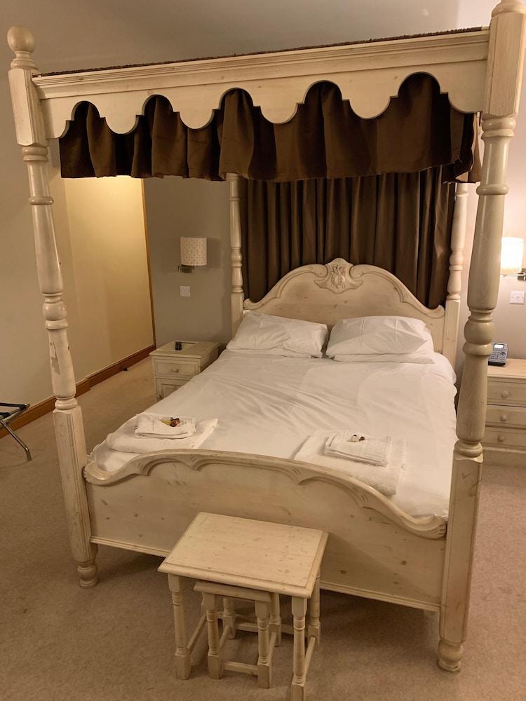 Old Mill & Hotel 3*