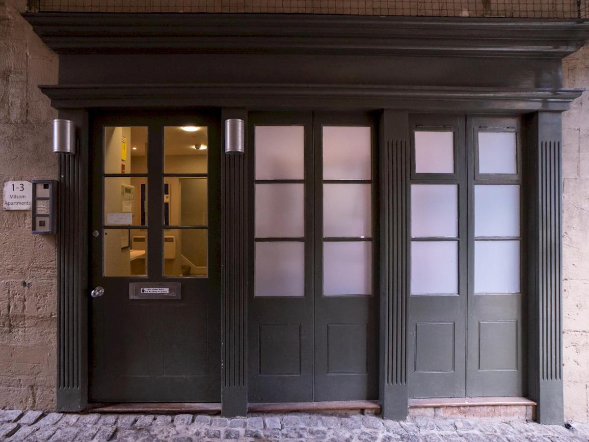 Pass The Keys 2 Bed Flat In The Heart Of Apartment Bath