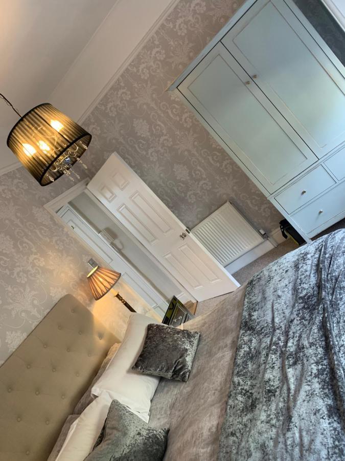 Bijoux Period And Parking * Bath