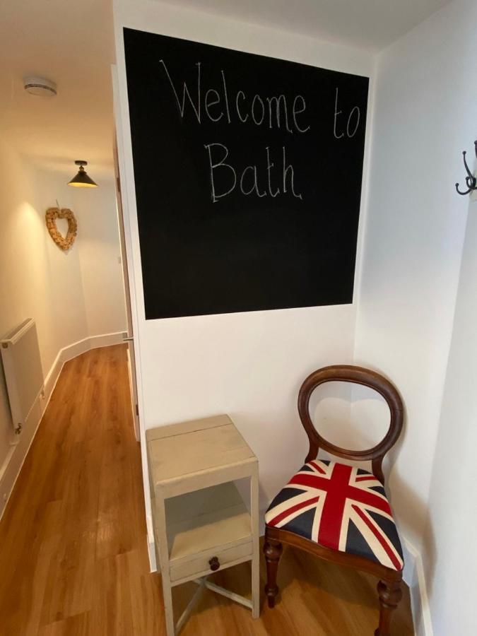 Burgess Yard 2-bedroom Cottage, Holiday home Bath