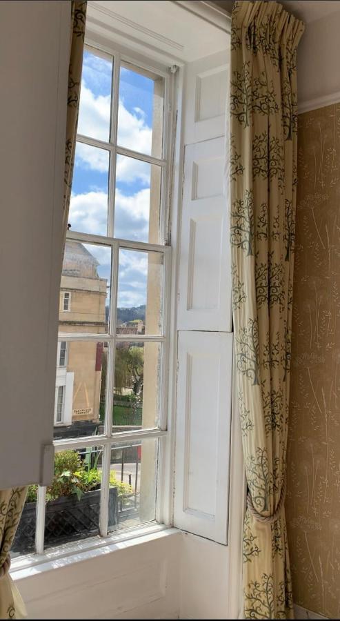 Bijoux Period And Parking Apartment *