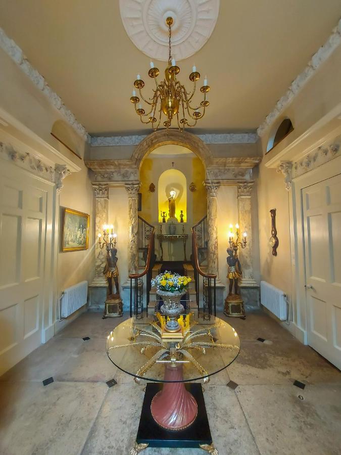 Grosvenor 4*
