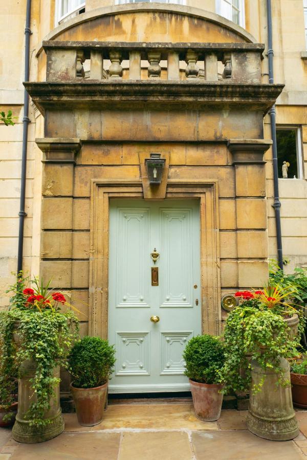 Grosvenor Bed & Breakfast 4*