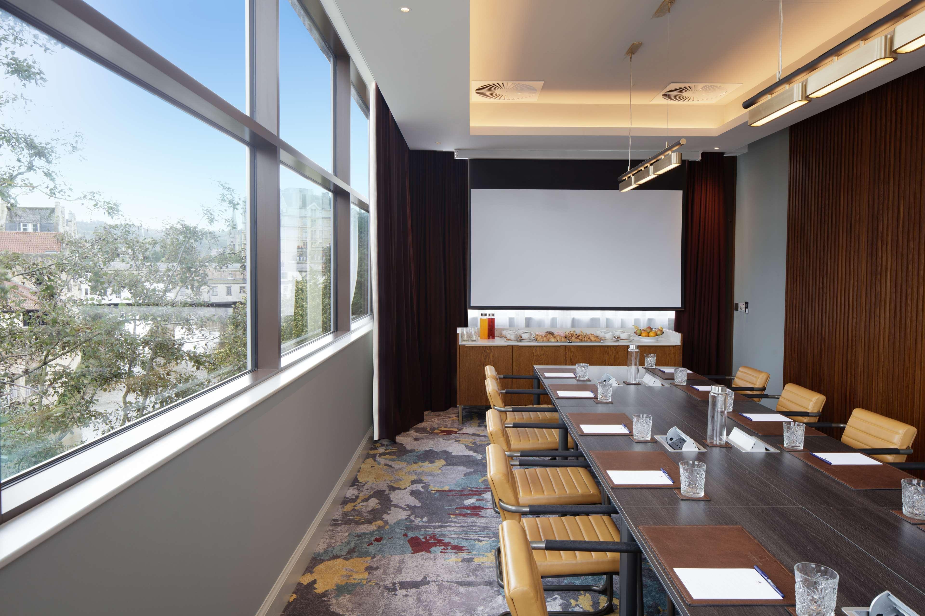 Doubletree By Hilton Hotel 4*