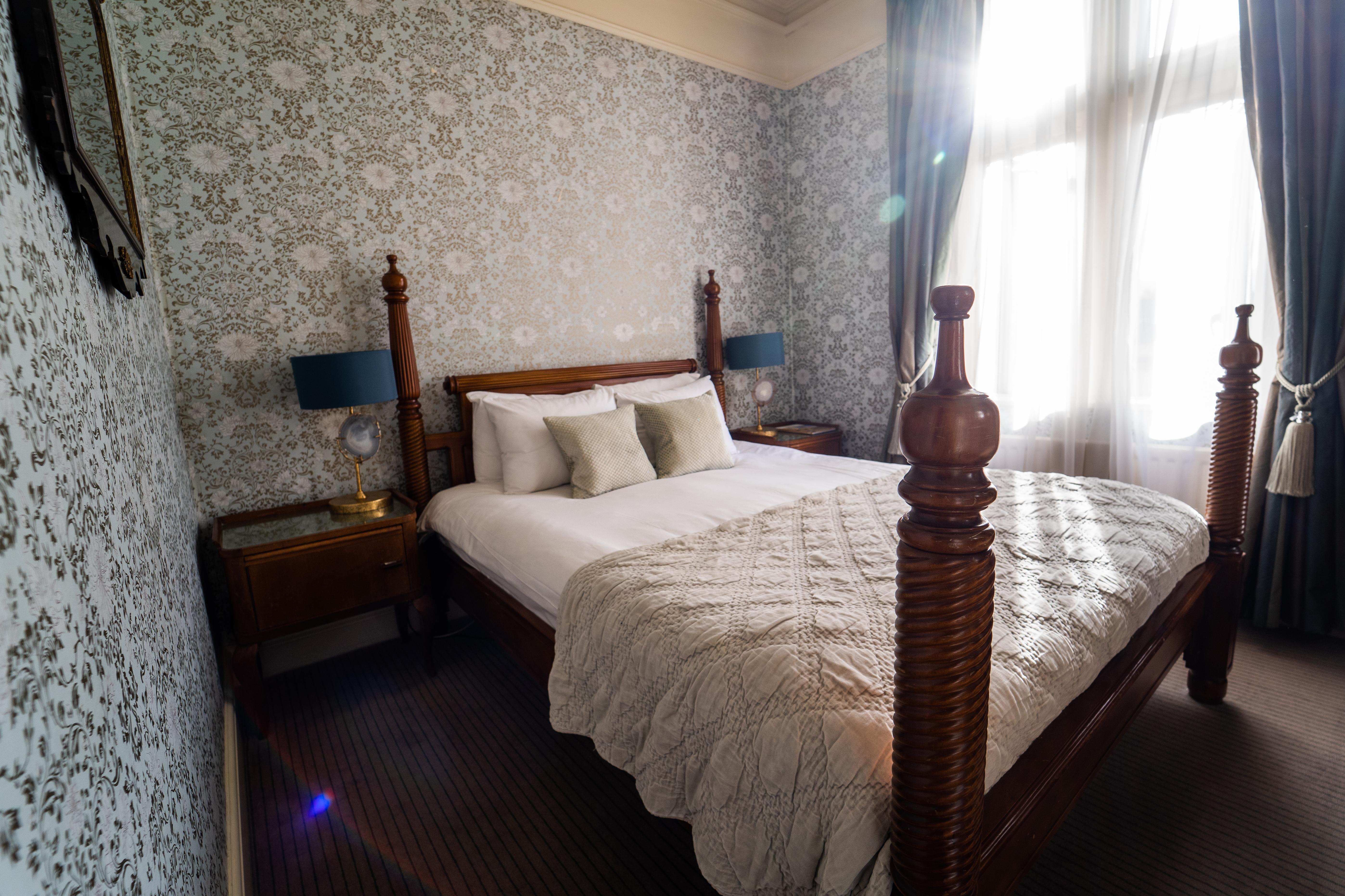 Brooks Guest house Bath