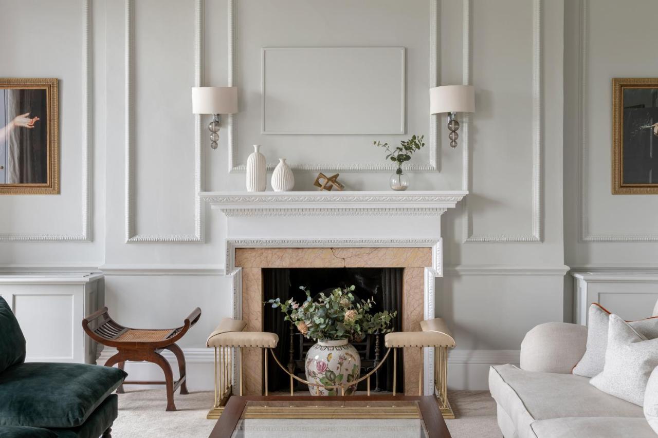The Royal Crescent &