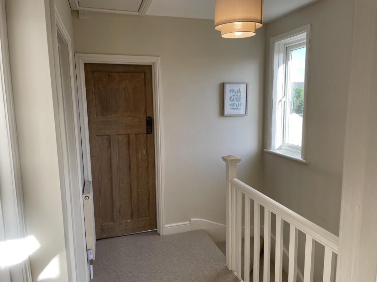 No 12 - Stylish & Homely 3 Bed With Parking Close To Centre Holiday home Bath