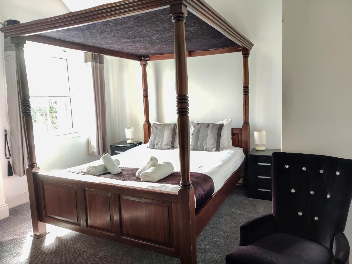 Wentworth House - Free Parking Guest house Bath
