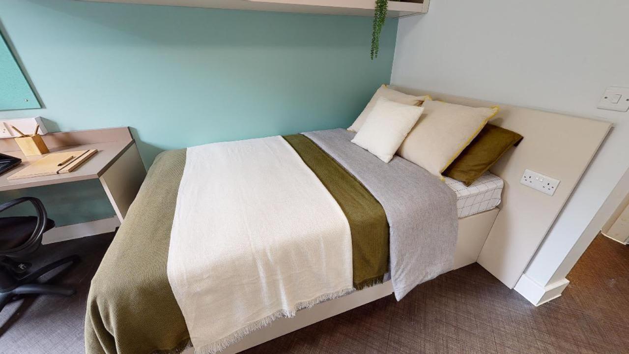Apartment Tranquil Private Bedrooms At Twerton Mill In