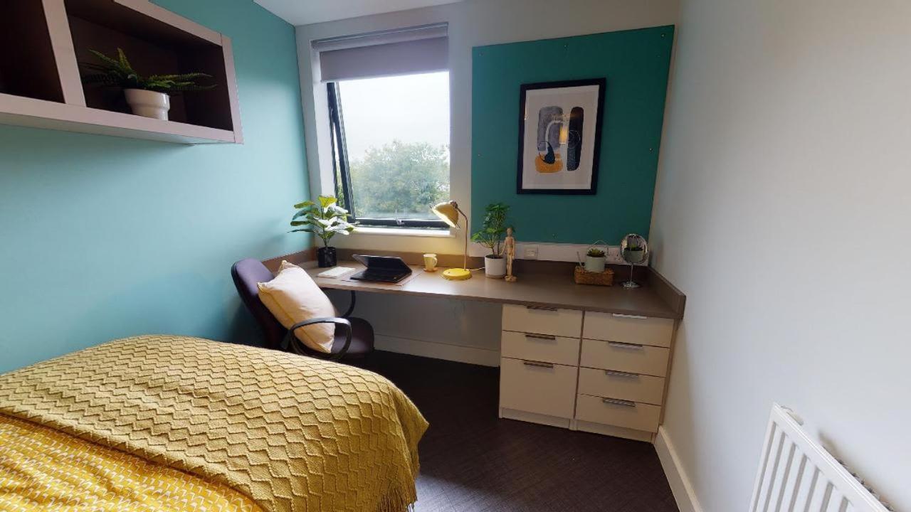 Apartment Tranquil Private Bedrooms At Twerton Mill In