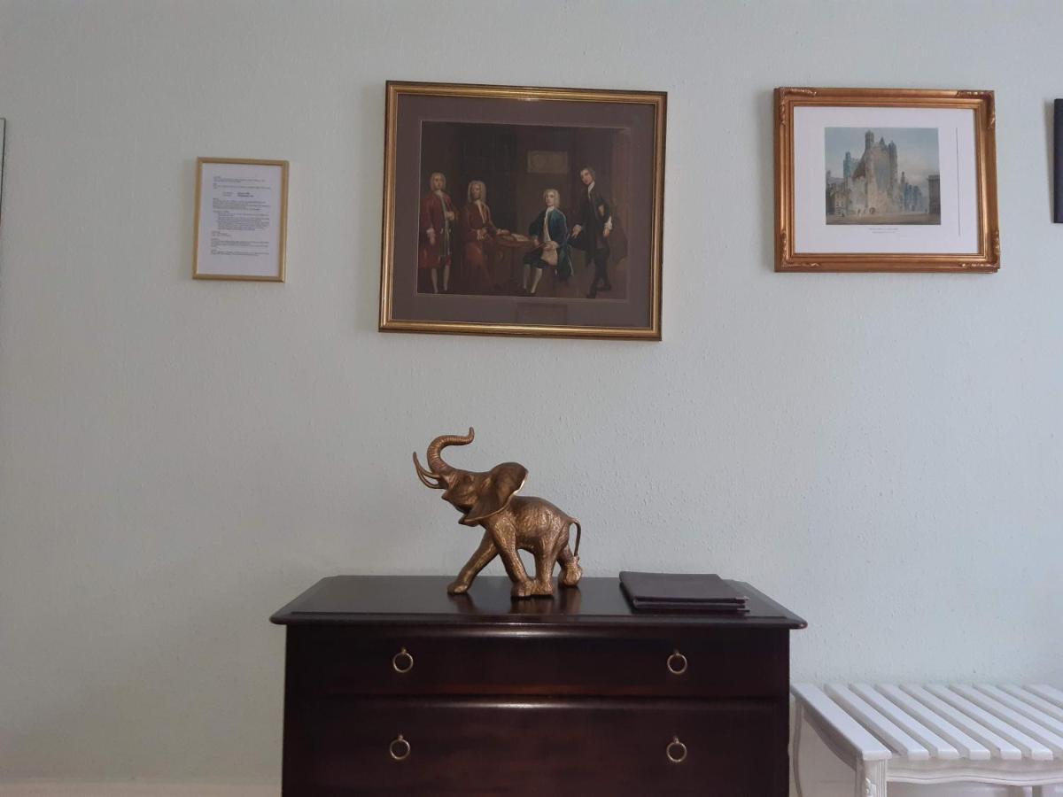 Brocks Guest house 4*
