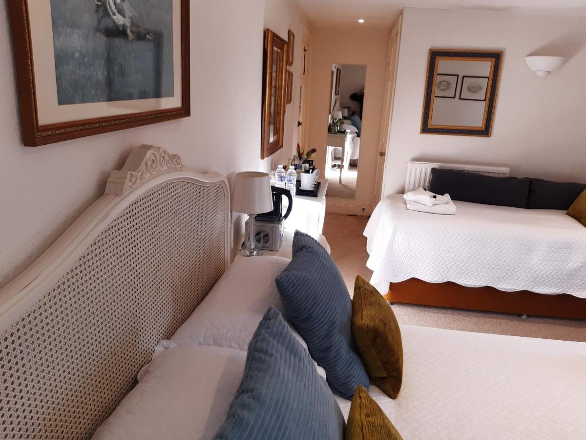 Guest house Brocks Bath