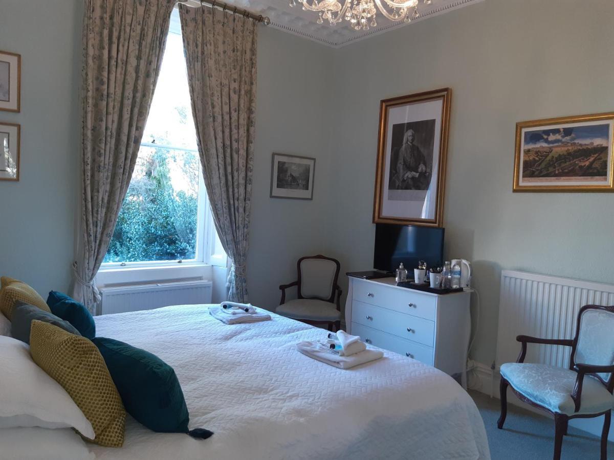 Brocks Guest house Bath