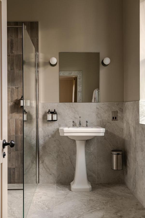 Leighton House - Boutique Guesthouse 5*