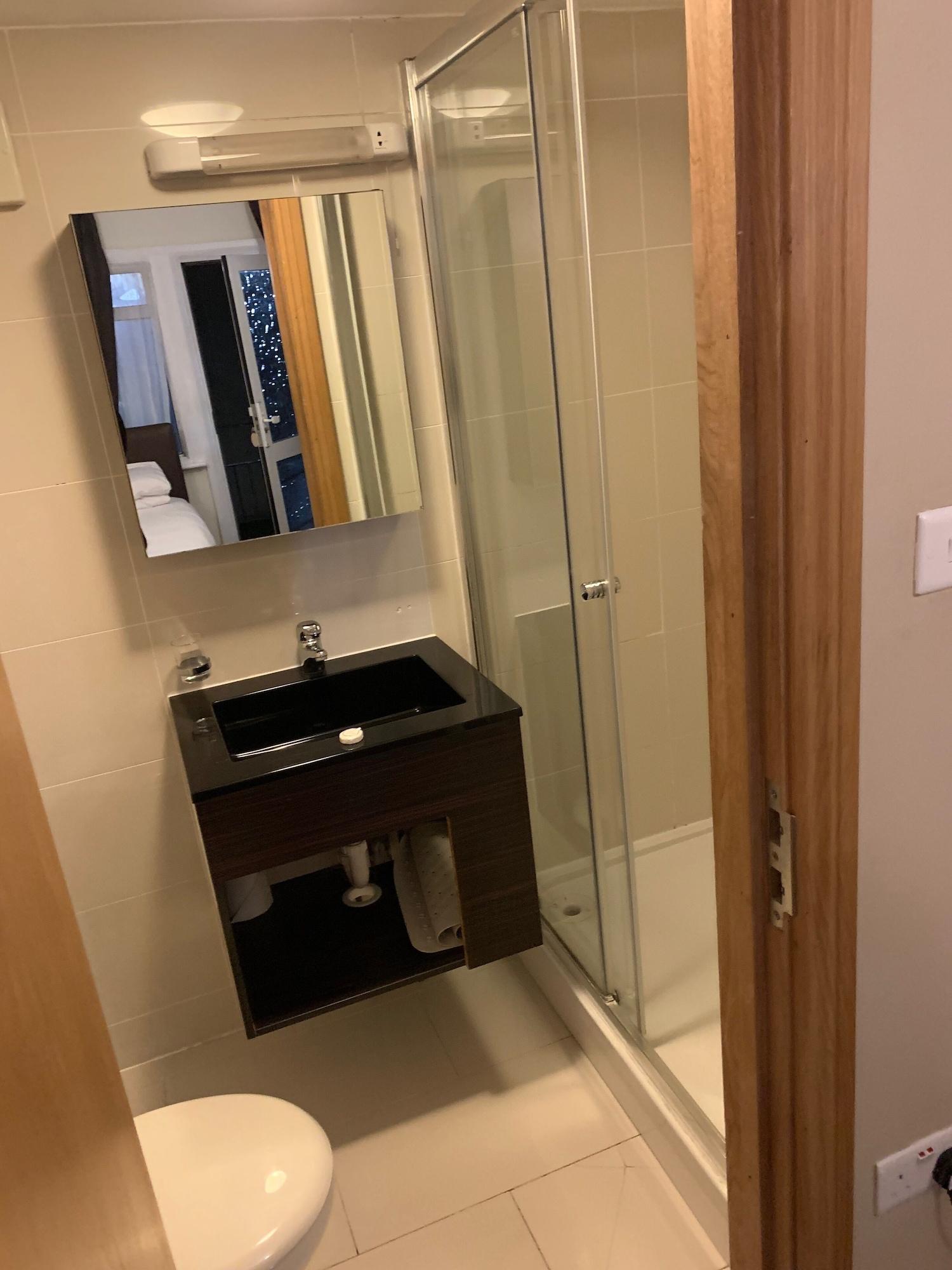 Old Mill & Hotel Bath