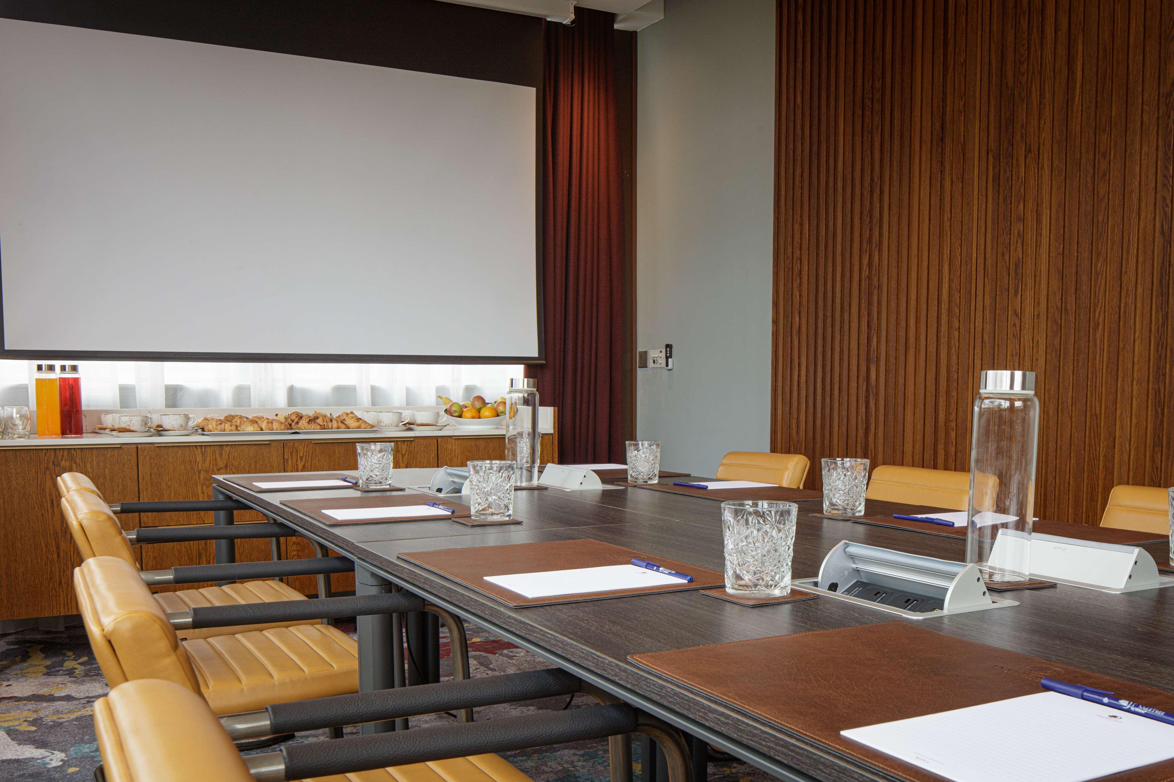Doubletree By Hilton 4* Bath