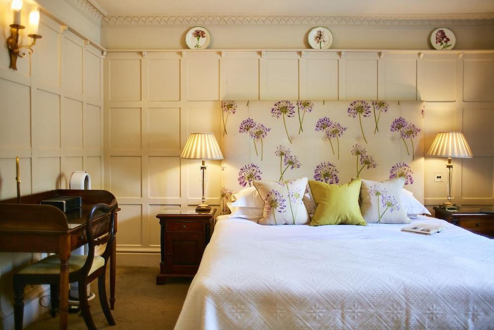 Hotel The Priory - A Relais & Chateaux