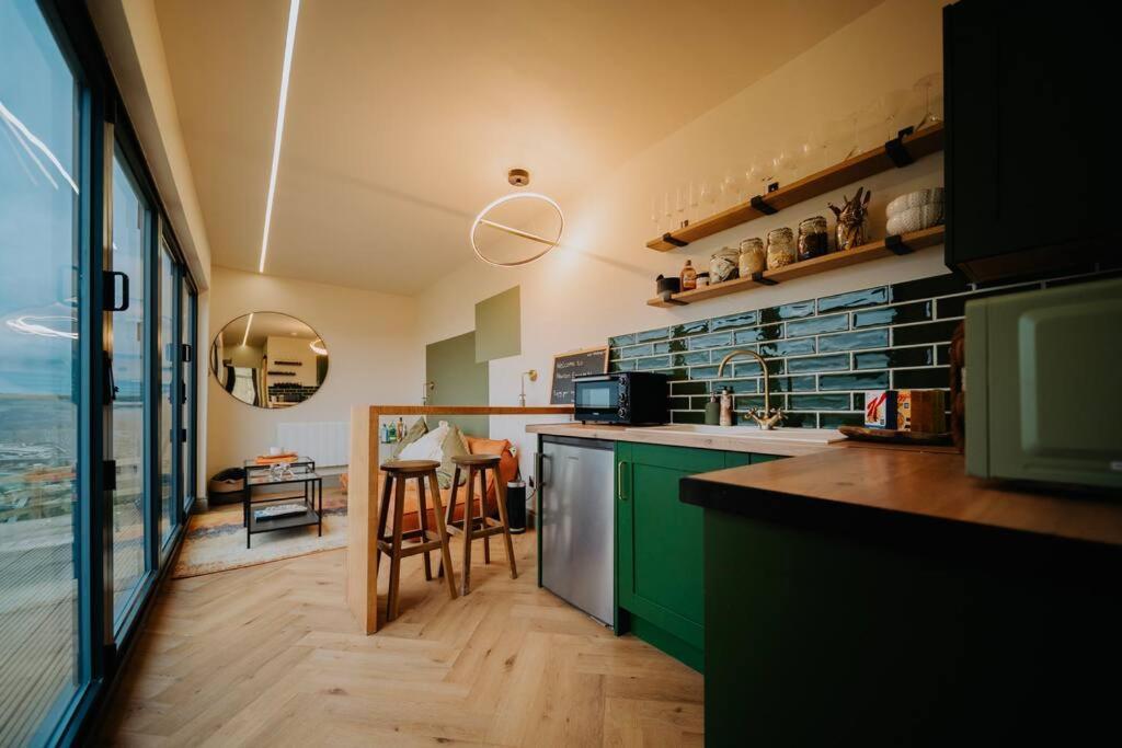 Newton Escapes Luxury Container Lodge *