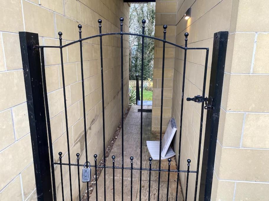 The Retreat, Luxury In With Parking