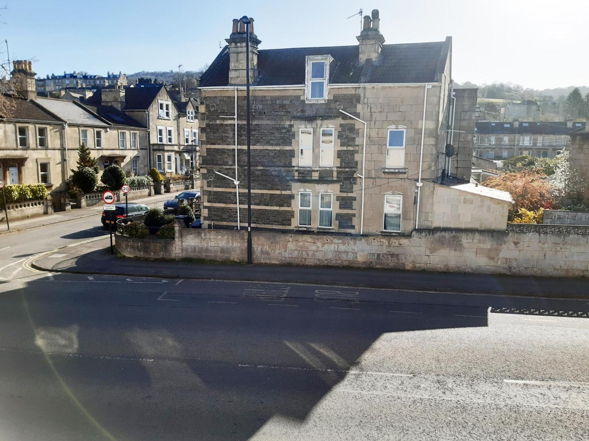 Pulteney Road Apartment Bath